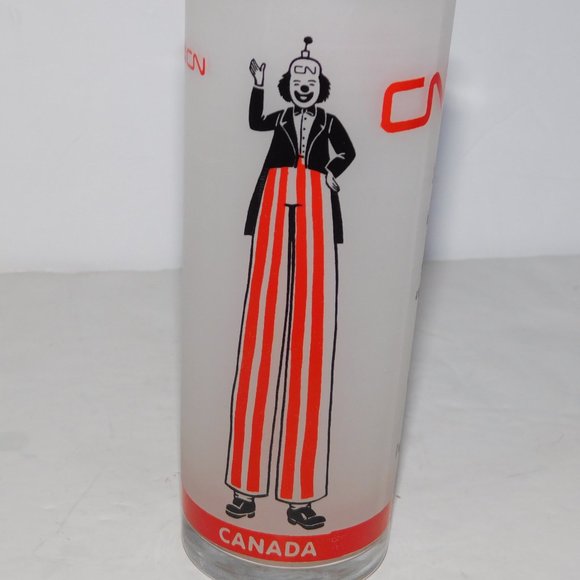 CN Tower Toronto Ontario Clown SKY WALKER Skywalk Cocktail Glass Red - Picture 3 of 5